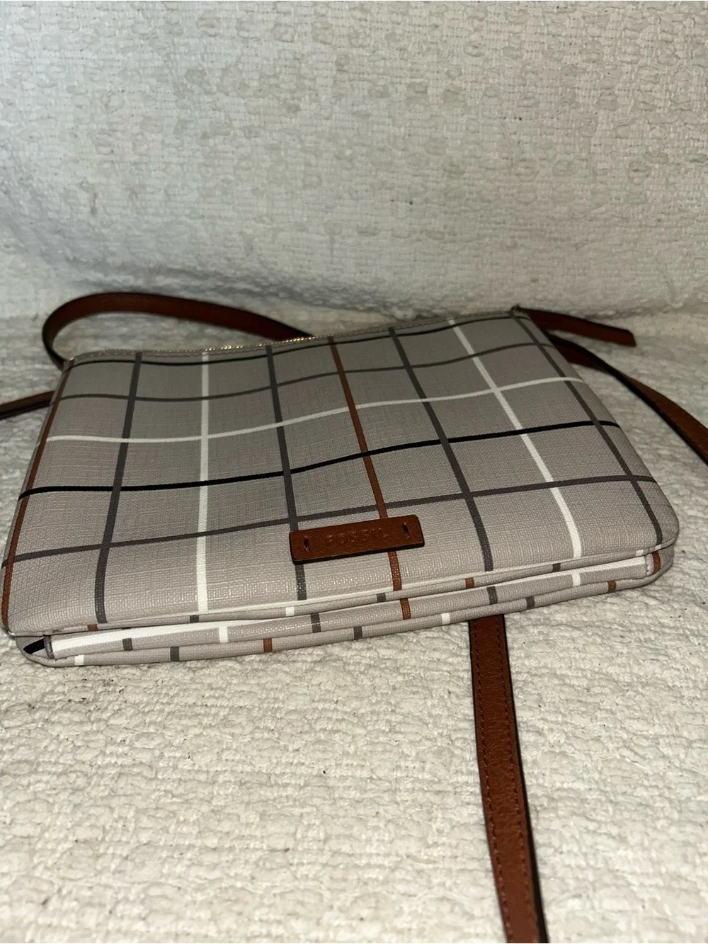 Fossil Crossbody shoulder bag purse brown with checker design plaid strap wallet